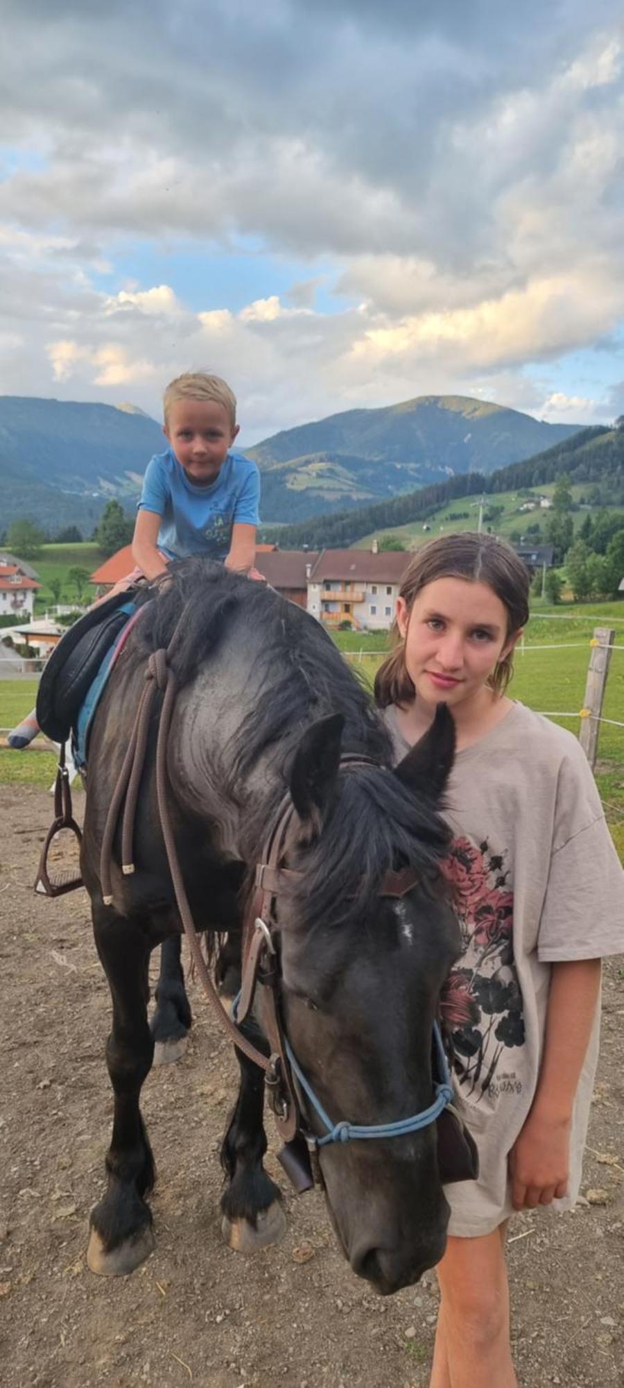 Hoelzlhof Brunico Esterno foto