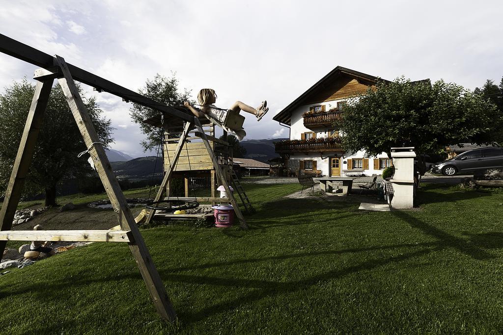 Hoelzlhof Brunico Esterno foto