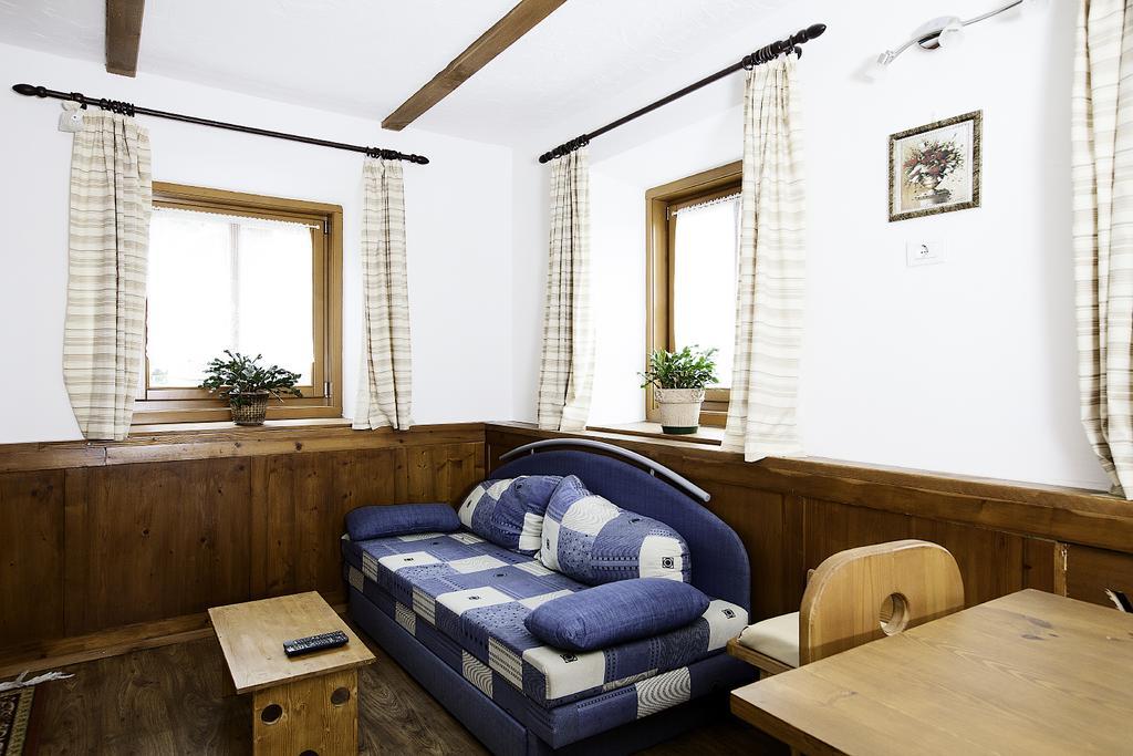 Hoelzlhof Brunico Esterno foto